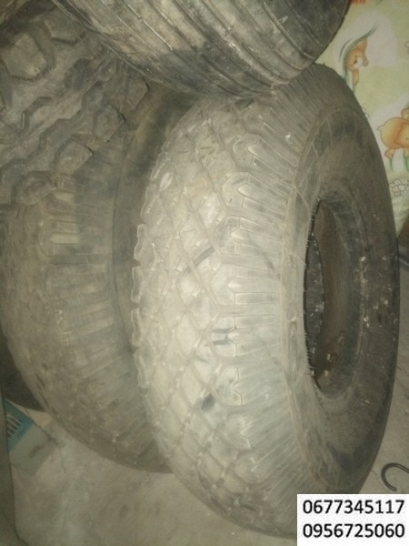 Резина колеса на Львовский погрузчик 9.00-15 модель я-92, Шины 9.00-15, модель Я-92, 14-и слойная усиленная грузовая шина. Новые, с хранения.